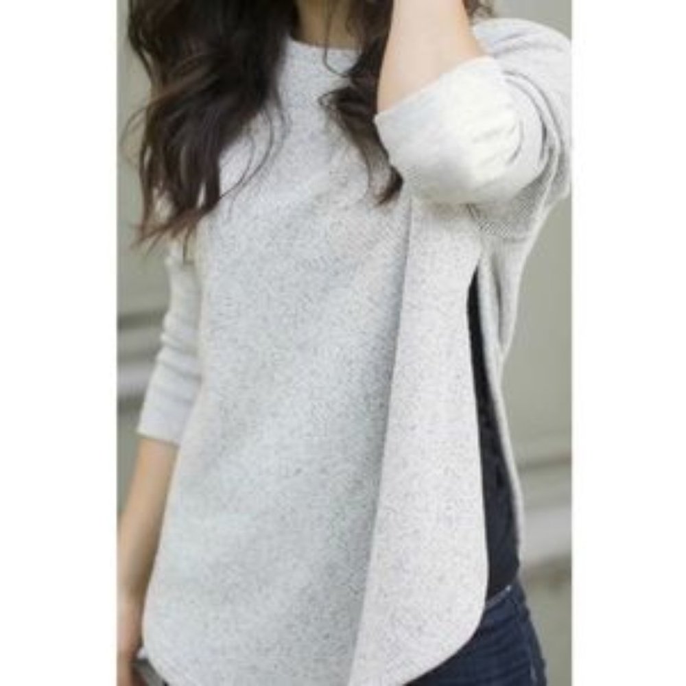 Blondie Apparel East End Sweater in Heather Grey